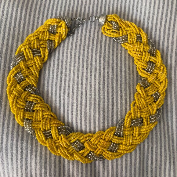 Vintage Hand-beaded-Woven Yellow and Silver-Glass Choker with Silver Hardware - Picture 5 of 11